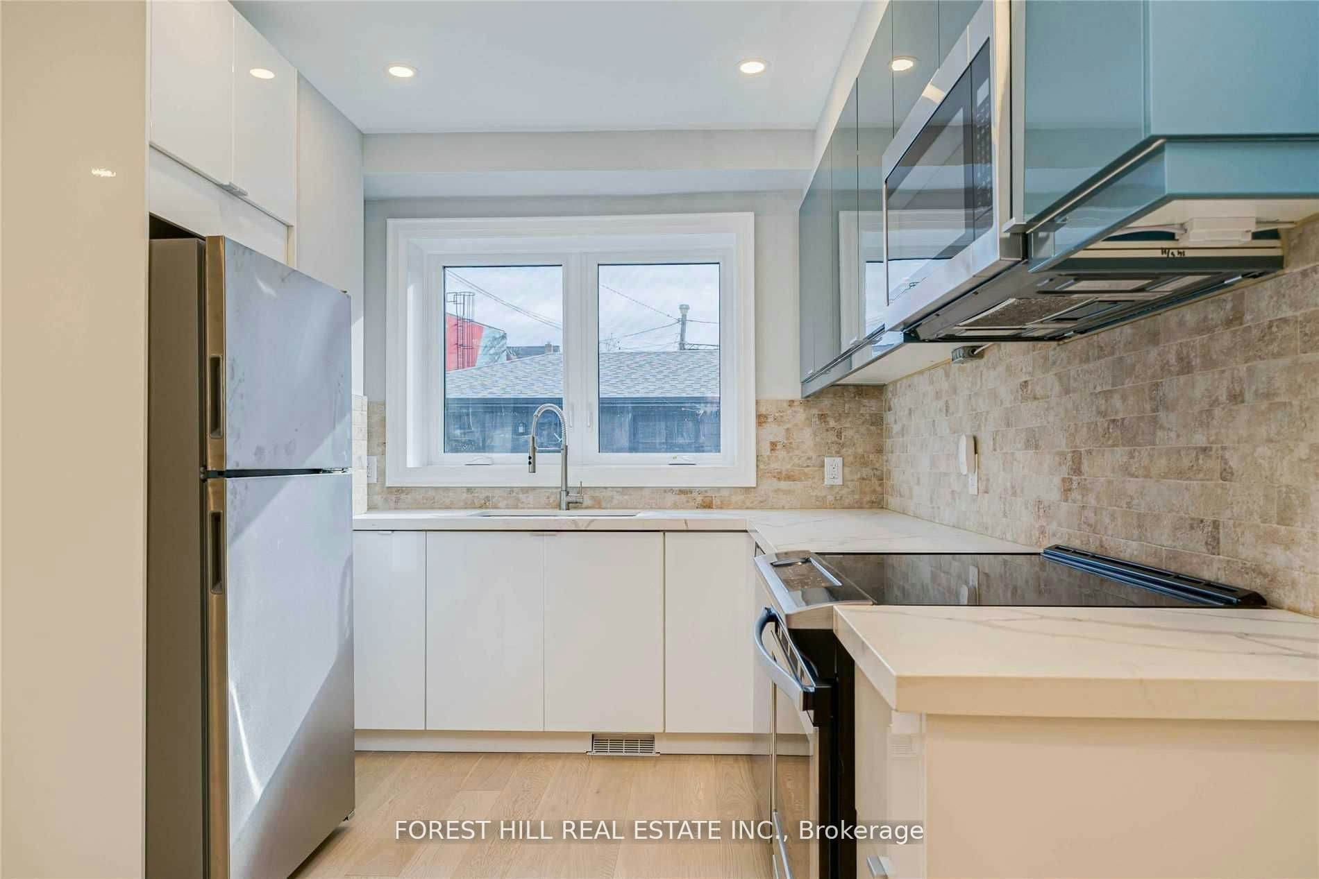 Main-63 Argyle Street, Toronto, ON, M6J 1N8 - 2