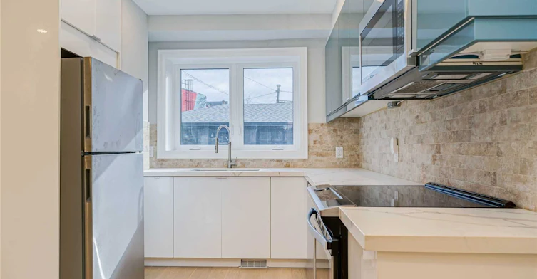 Main-63 Argyle Street, Toronto, ON, M6J 1N8 - 2
