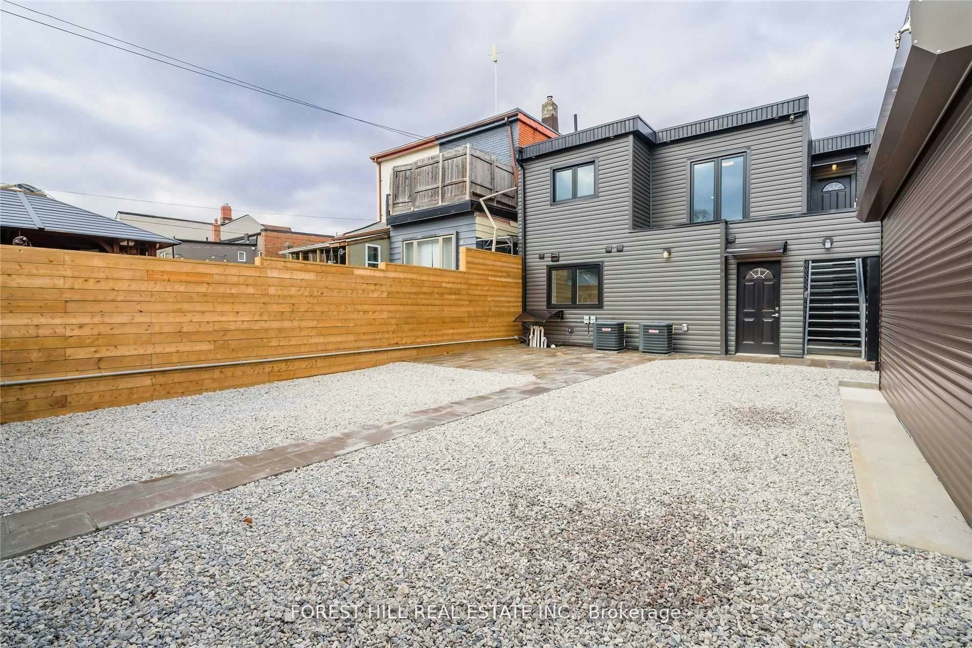 Main-63 Argyle Street, Toronto, ON, M6J 1N8 - 16