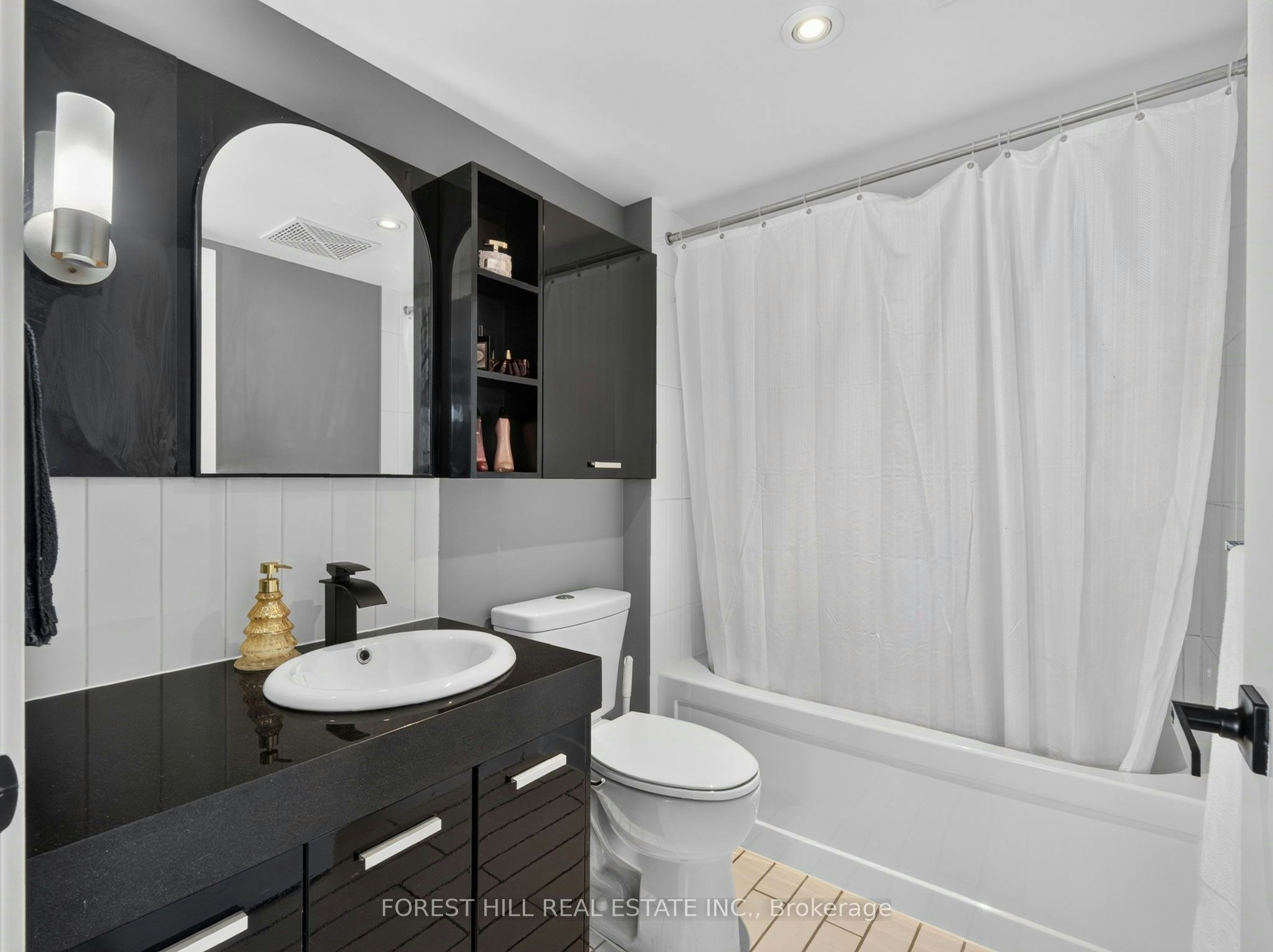 1817-19 Singer Court, Toronto, ON, M2K 0B2 - 11