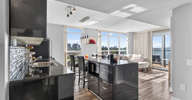 1817-19 Singer Court, Toronto, ON, M2K 0B2
