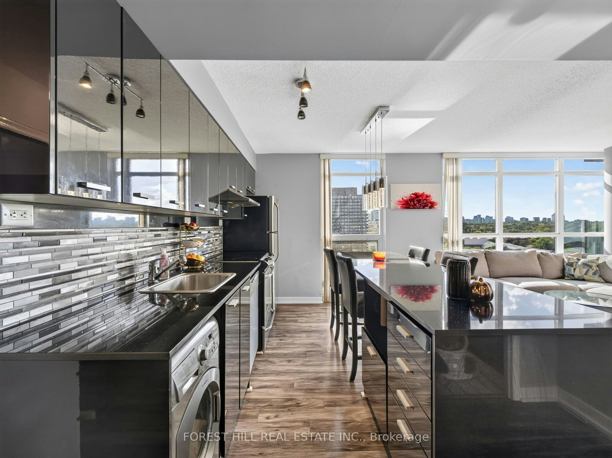 1817-19 Singer Court, Toronto, ON, M2K 0B2 - 5