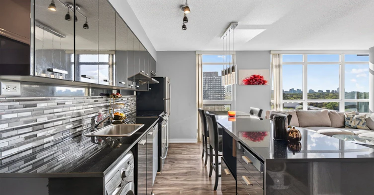 1817-19 Singer Court, Toronto, ON, M2K 0B2 - 5
