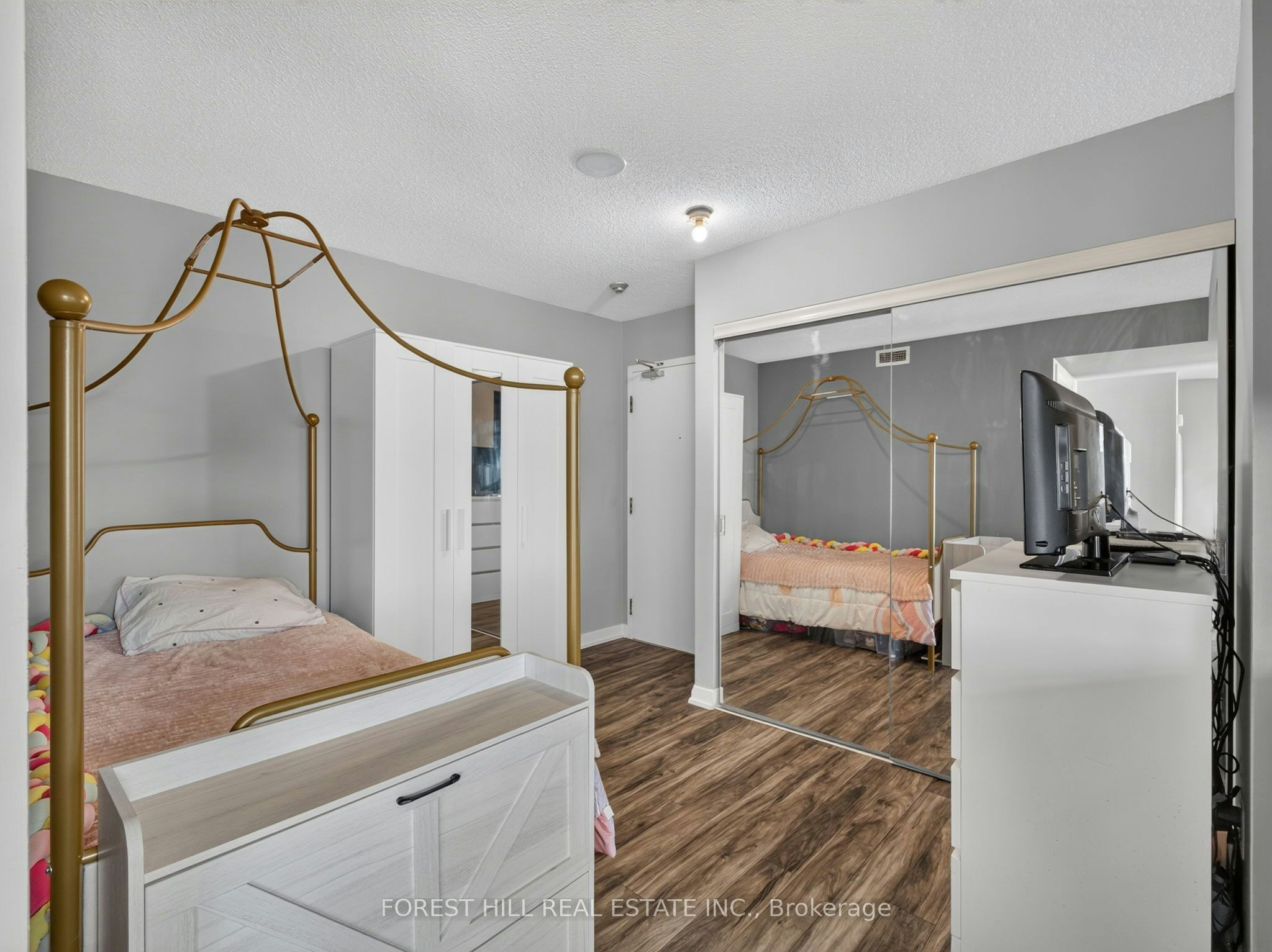 1817-19 Singer Court, Toronto, ON, M2K 0B2 - 10