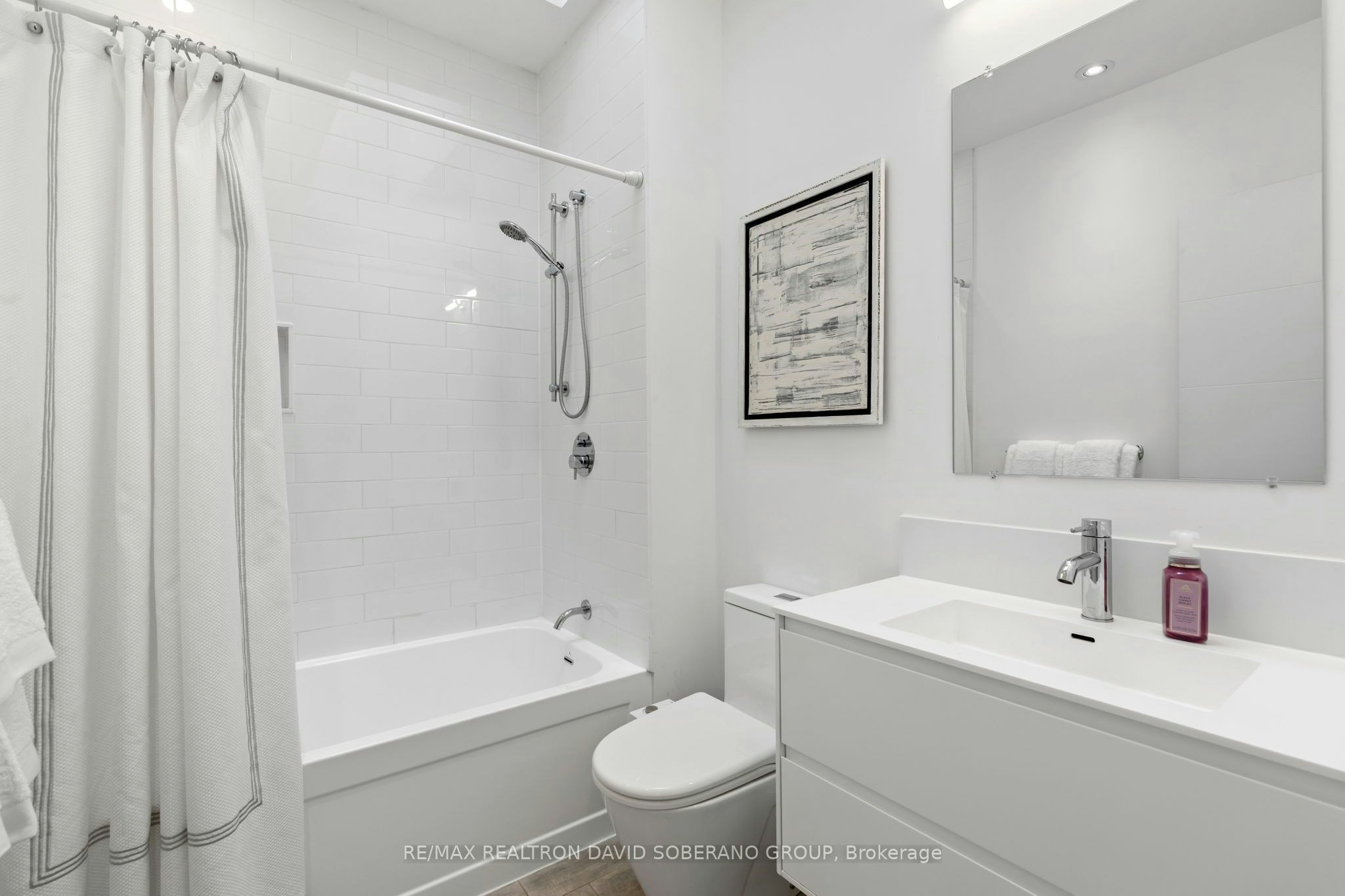 48 Almont Road, Toronto, ON, M3H 3E5 - 26