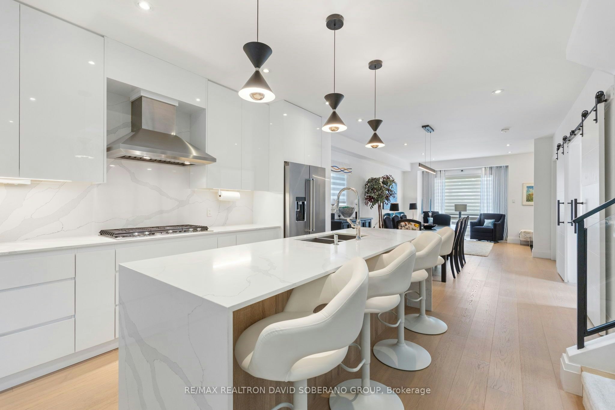 48 Almont Road, Toronto, ON, M3H 3E5 - 12