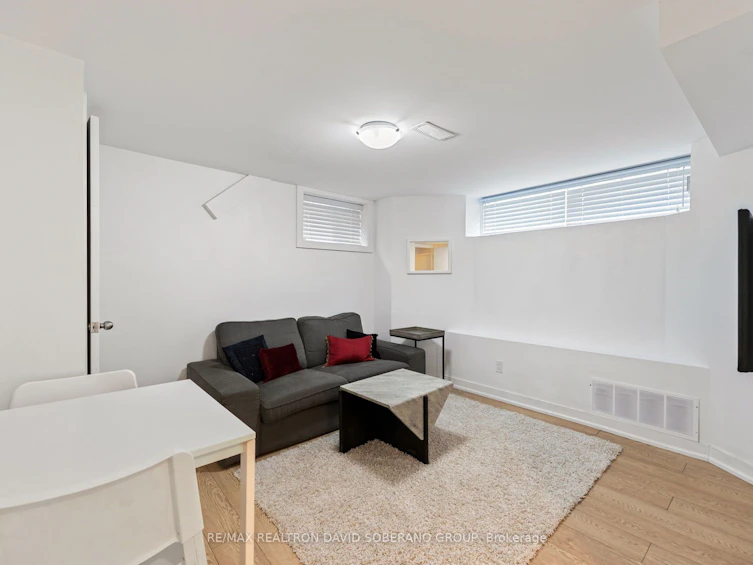 48 Almont Road, Toronto, ON, M3H 3E5 - 37
