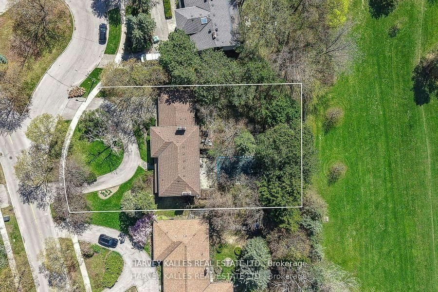 38 Fifeshire Road, Toronto, ON, M2L 2G6