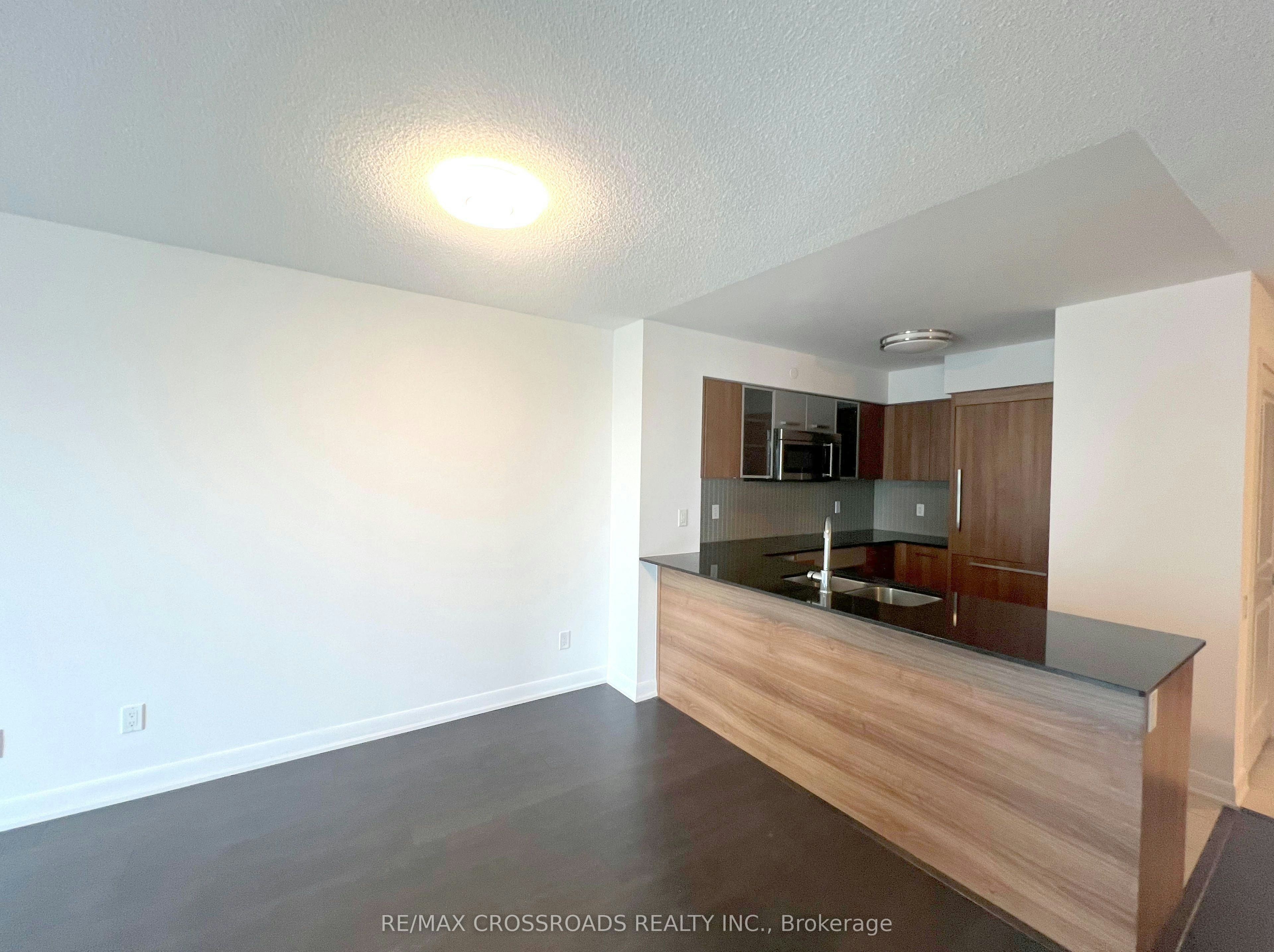 2107-5168 Yonge Street, Toronto, ON, M2N 5P6 - 7