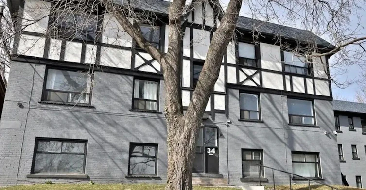 12-34 Heydon Park Road, Toronto, ON, M6J 2C8