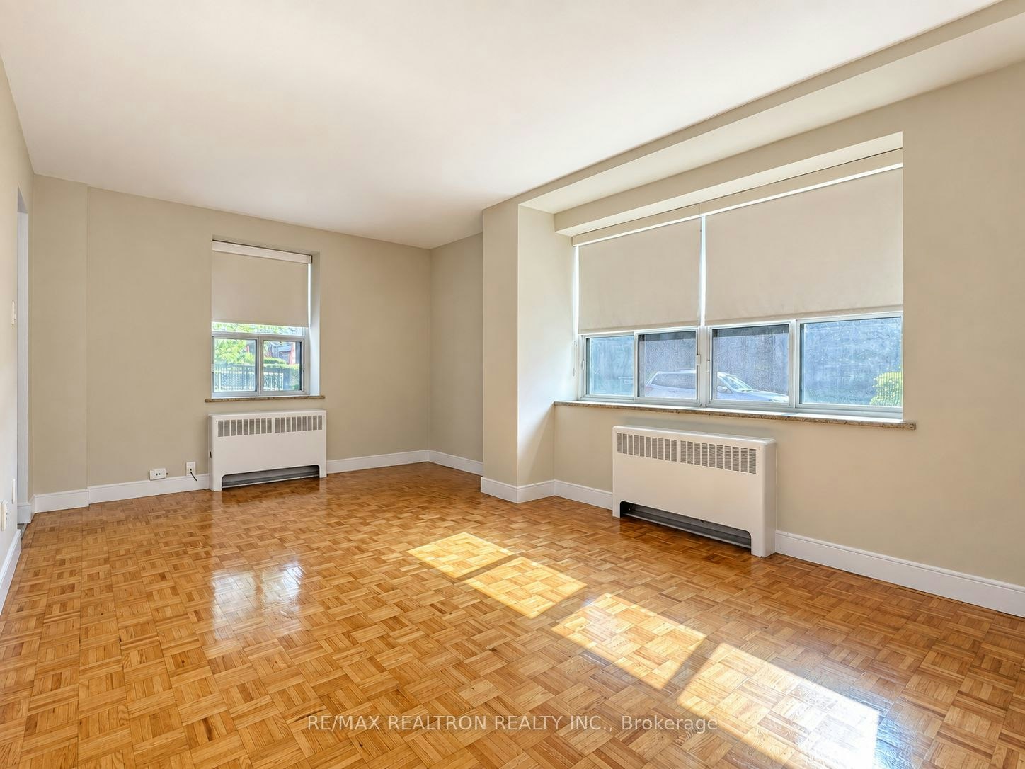 102-1291 Bayview Avenue, Toronto, ON, M4G 2Z9 - 2