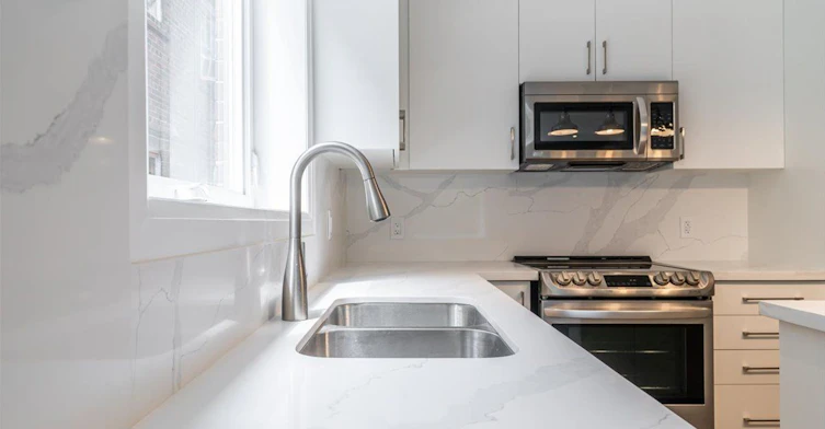 Main-182 Millwood Road, Toronto, ON, M4S 1J7 - 3
