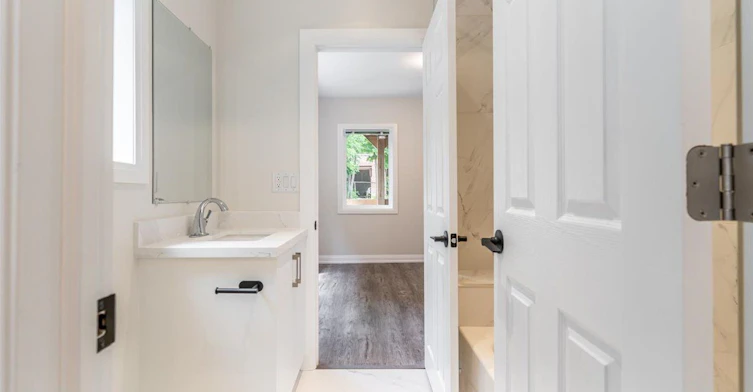 Main-182 Millwood Road, Toronto, ON, M4S 1J7 - 15