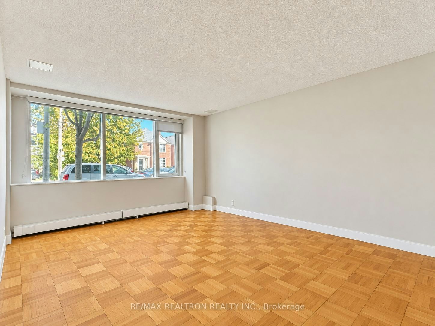 104-990 Avenue Road, Toronto, ON, M5P 2K8 - 3