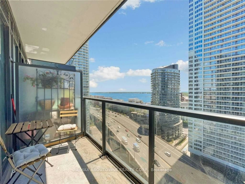 2201-70 Queens Wharf Road, Toronto, ON, M5V 0J2 - 18