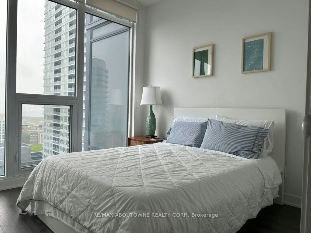 2201-70 Queens Wharf Road, Toronto, ON, M5V 0J2 - 13