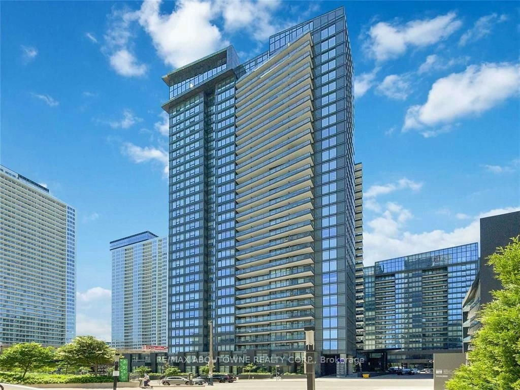 2201-70 Queens Wharf Road, Toronto, ON, M5V 0J2