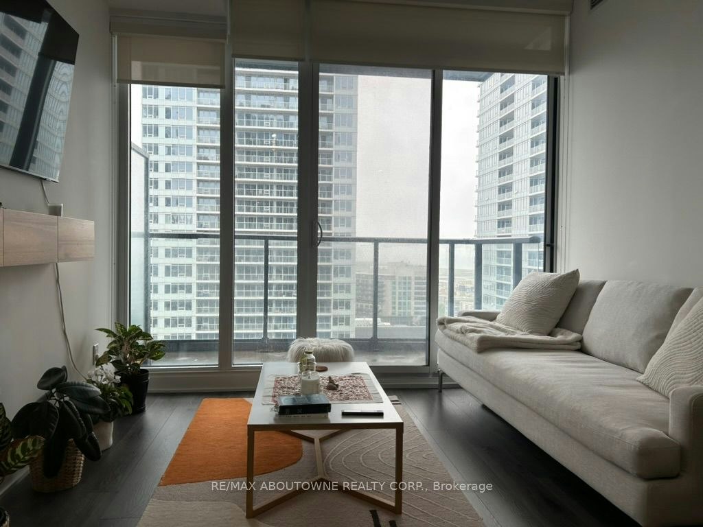 2201-70 Queens Wharf Road, Toronto, ON, M5V 0J2 - 15