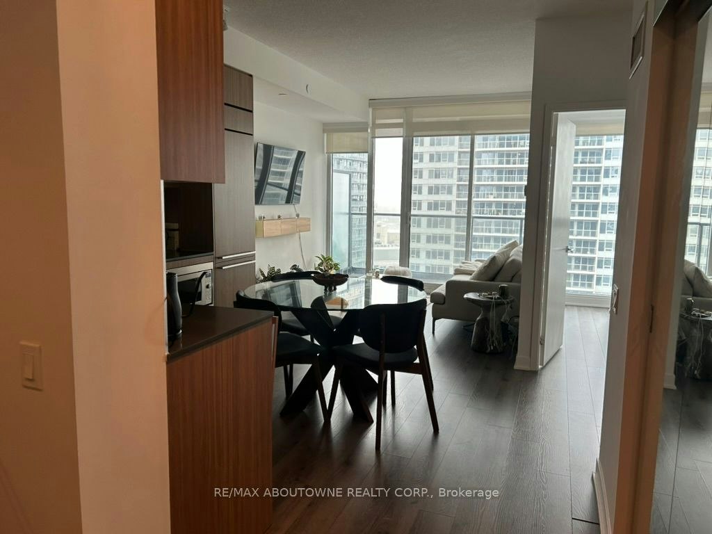 2201-70 Queens Wharf Road, Toronto, ON, M5V 0J2 - 5