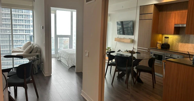 2201-70 Queens Wharf Road, Toronto, ON, M5V 0J2 - 11