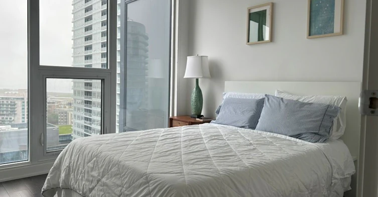 2201-70 Queens Wharf Road, Toronto, ON, M5V 0J2 - 12