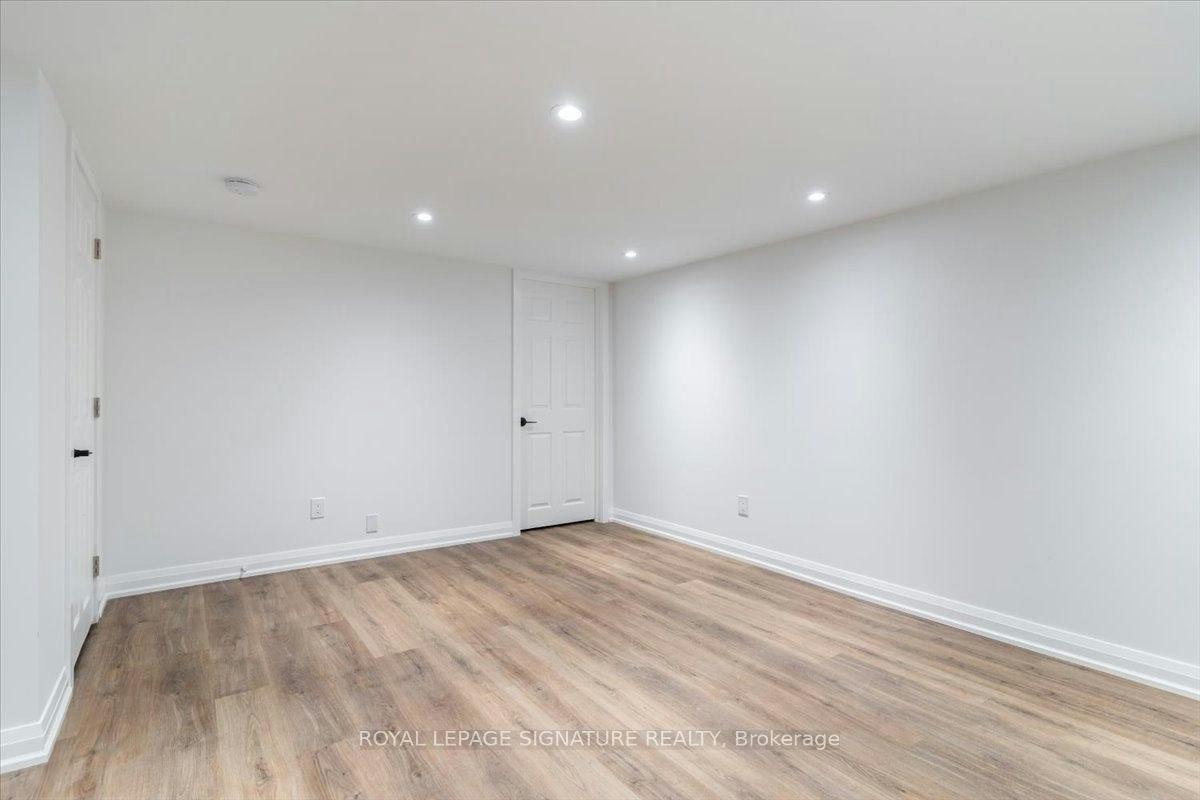 Lower Level-184 Millwood Road, Toronto, ON, M4S 1J7 - 6