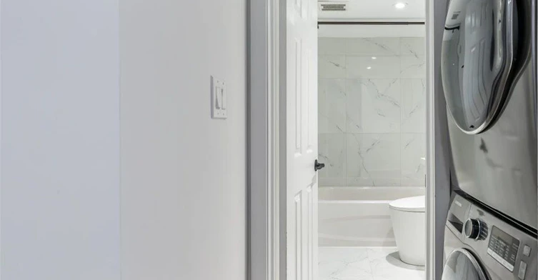 Lower Level-184 Millwood Road, Toronto, ON, M4S 1J7 - 12