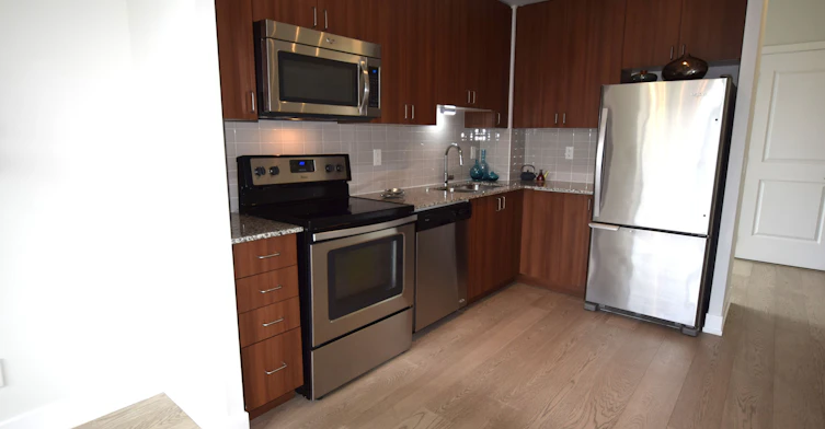 613-68 Merton Street, Toronto, ON, M4S 0A7 - 8