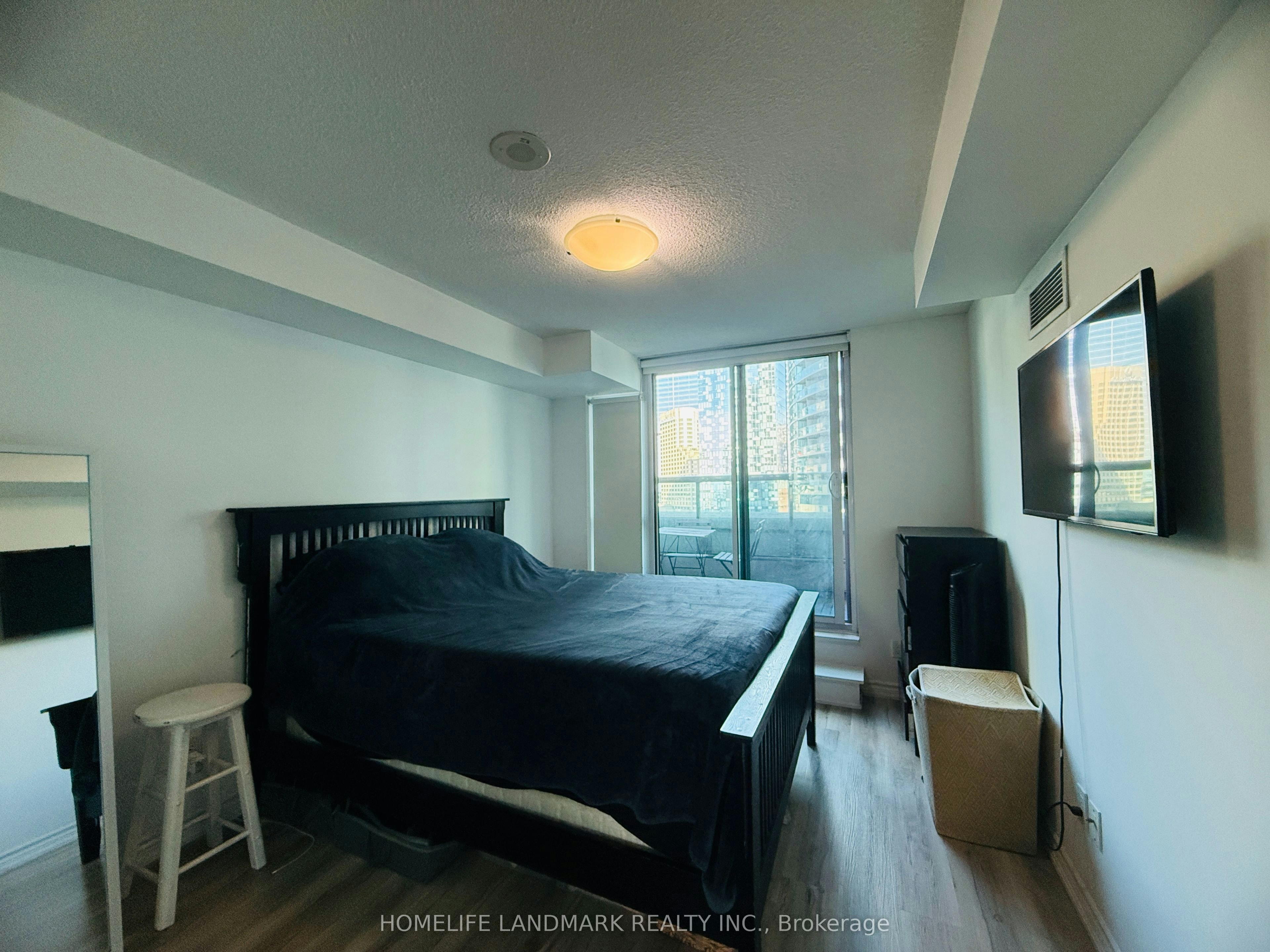 1603-19 Grand Trunk Crescent, Toronto, ON, M5J 3A3 - 13