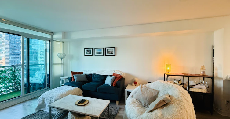 1603-19 Grand Trunk Crescent, Toronto, ON, M5J 3A3 - 12