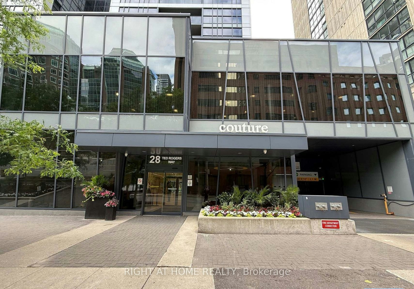 3211-28 Ted Rogers Way, Toronto, ON, M4Y 2J4 - 25