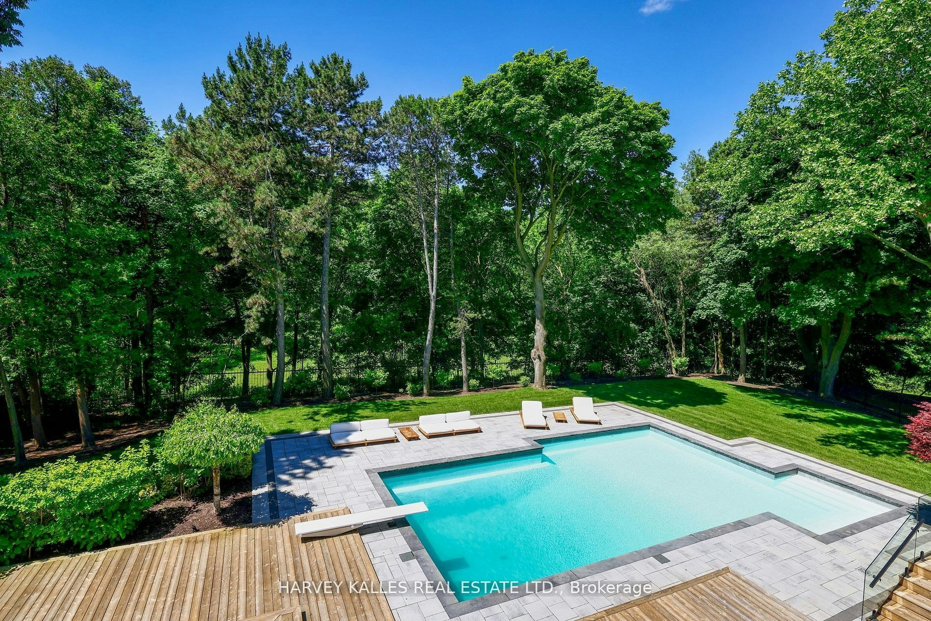 34 Fifeshire Road, Toronto, ON, M2L 2G6 - 17