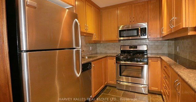 14-510 Jarvis Street, Toronto, ON, M4Y 2H6 - 2