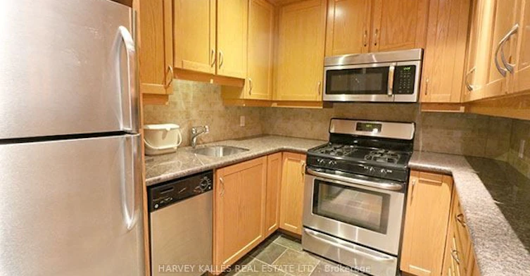 14-510 Jarvis Street, Toronto, ON, M4Y 2H6 - 3