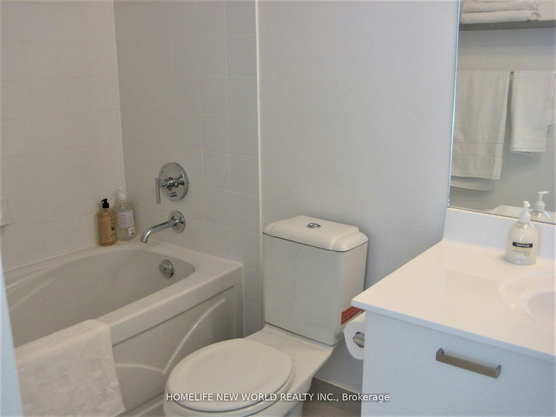 1302-832 Bay Street, Toronto, ON, M5S 1Z6 - 11