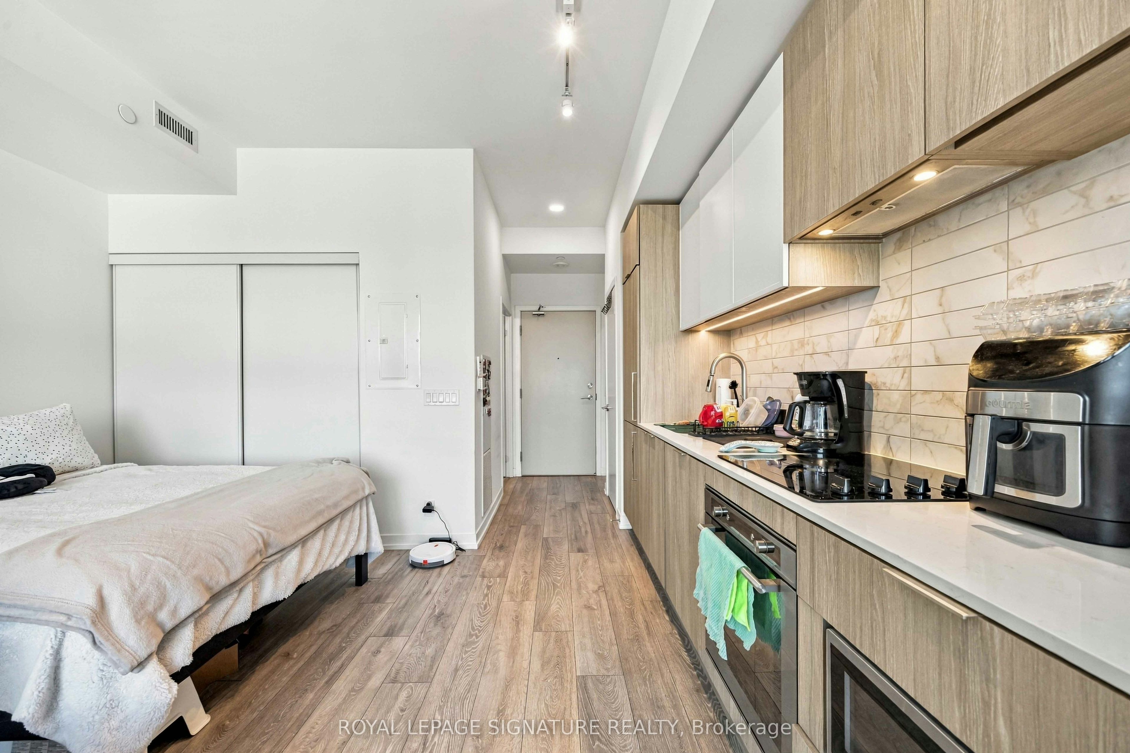 817-2020 Bathurst Street, Toronto, ON, M5P 0A6 - 4