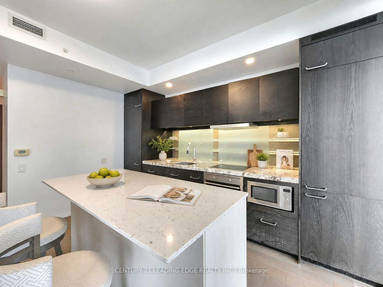 4511-45 Charles Street E, Toronto, ON, M4Y 0B8 - 9