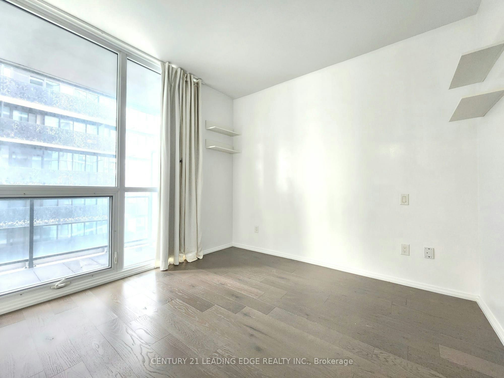 4511-45 Charles Street E, Toronto, ON, M4Y 0B8 - 12