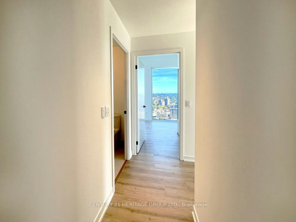 LPH 15-319 Jarvis Street E, Toronto, ON, M5B 0C8 - 4