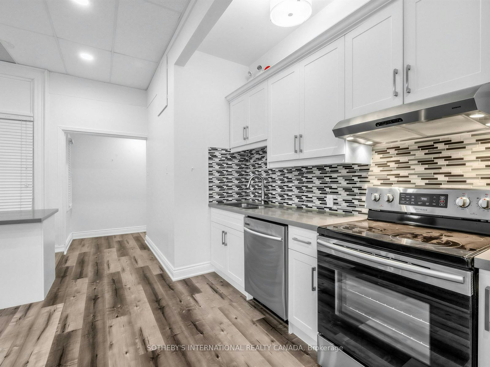 Main-212 Carlton Street, Toronto, ON, M5A 2L1 - 7