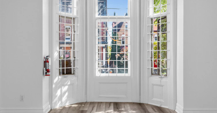 Main-212 Carlton Street, Toronto, ON, M5A 2L1 - 13