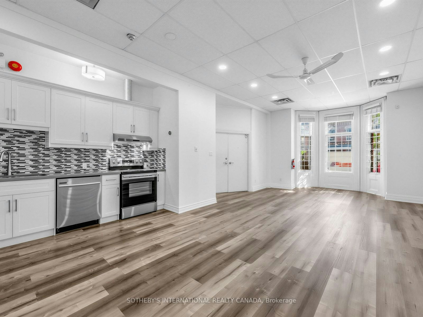 Main-212 Carlton Street, Toronto, ON, M5A 2L1 - 8