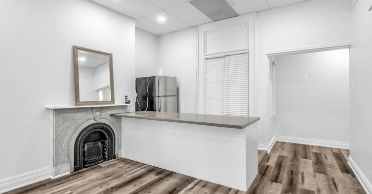 Main-212 Carlton Street, Toronto, ON, M5A 2L1 - 4