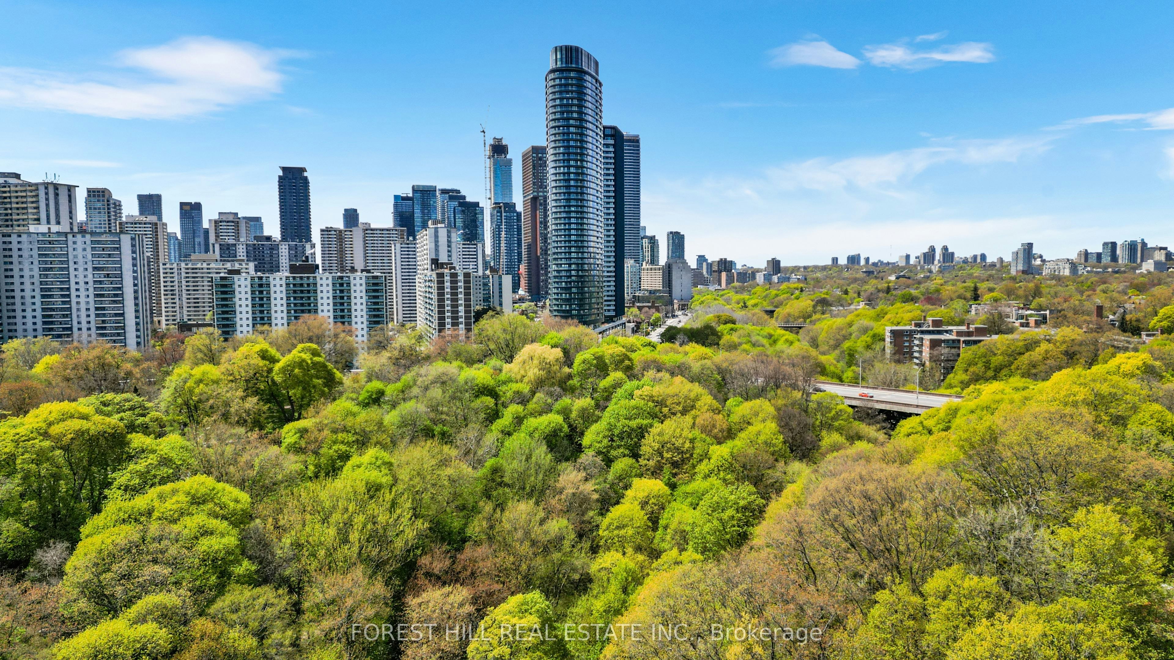 503-575 Bloor Street E, Toronto, ON, M4W 0B2