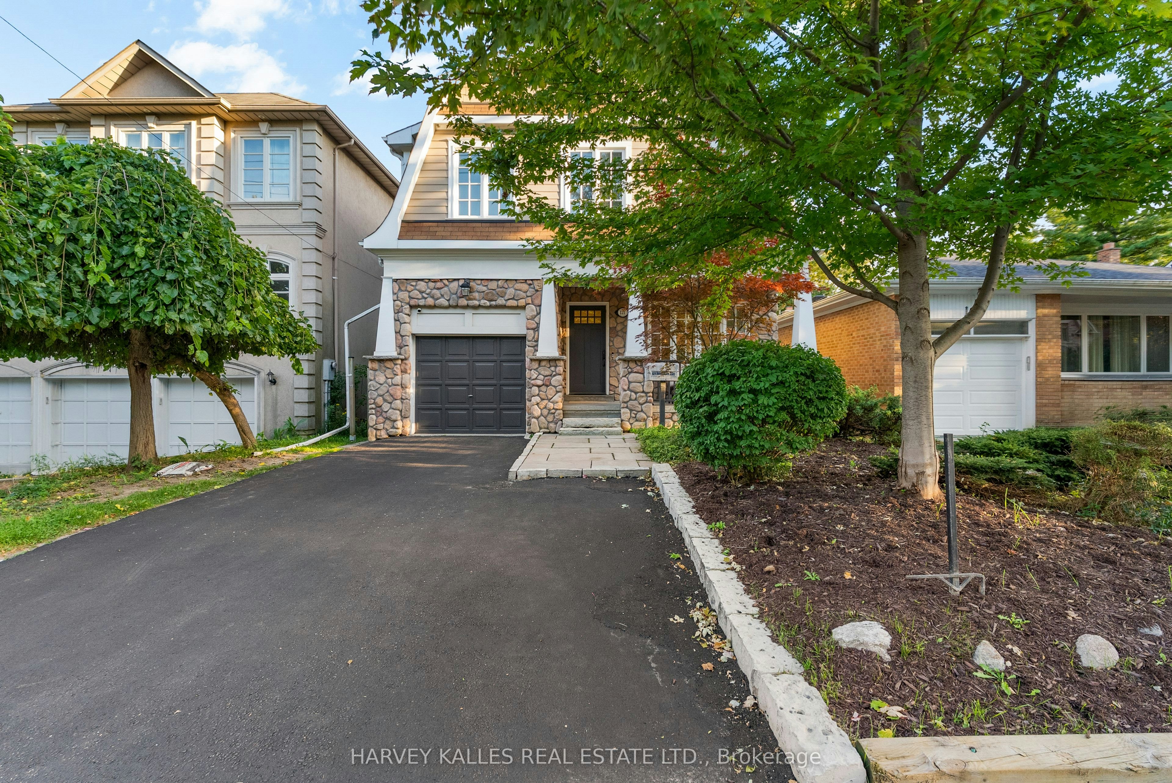 121 Johnston Avenue, Toronto, ON, M2N 1H1