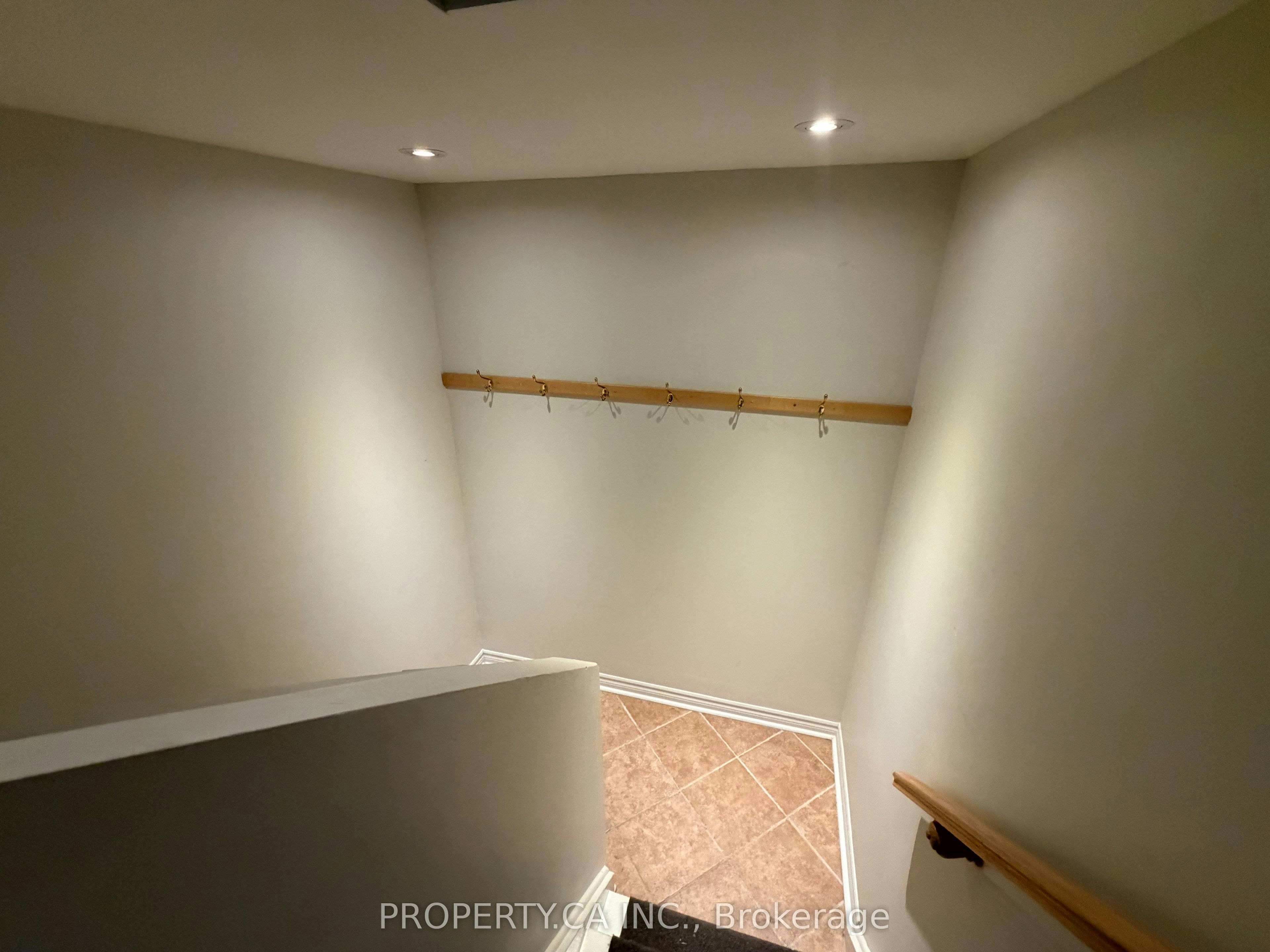 3-25 Dupont Street, Toronto, ON, M5R 1V3 - 14