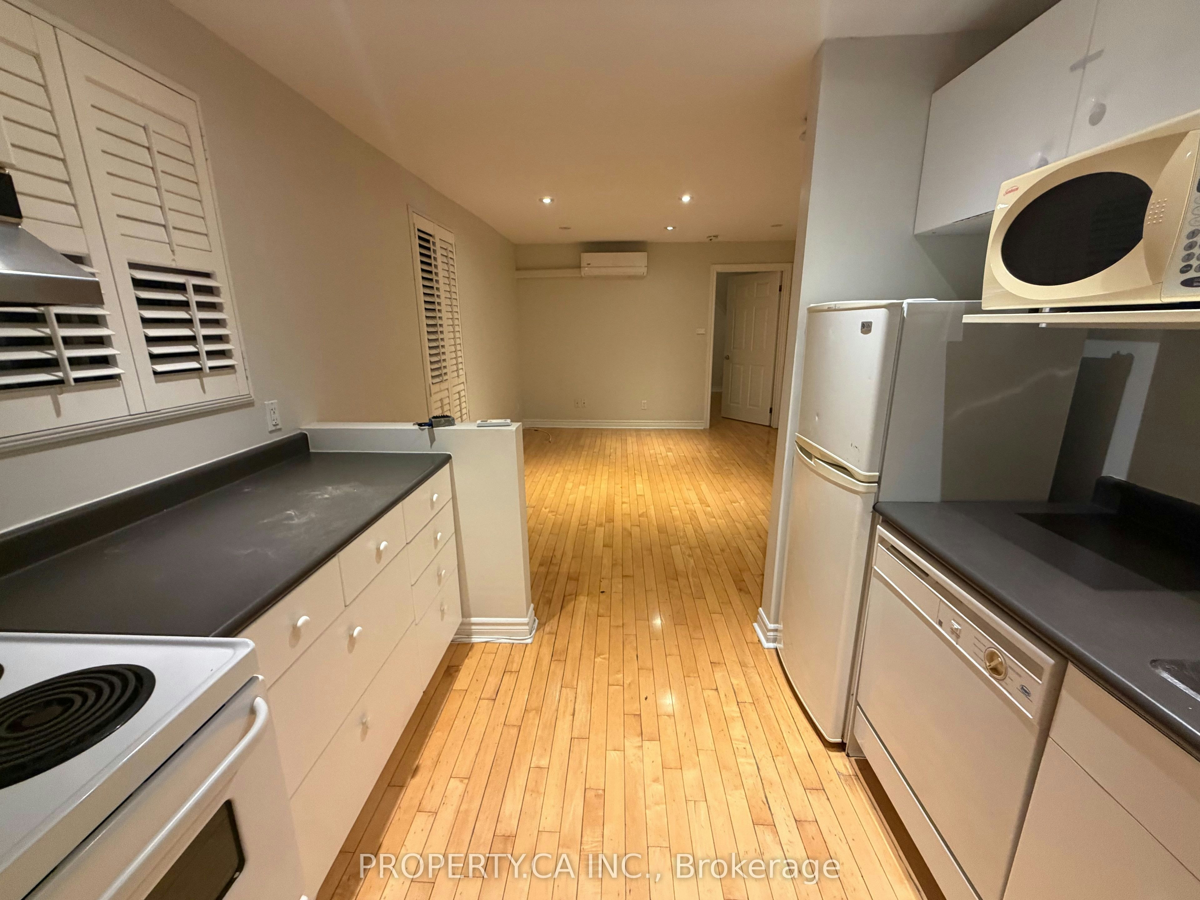 3-25 Dupont Street, Toronto, ON, M5R 1V3 - 4