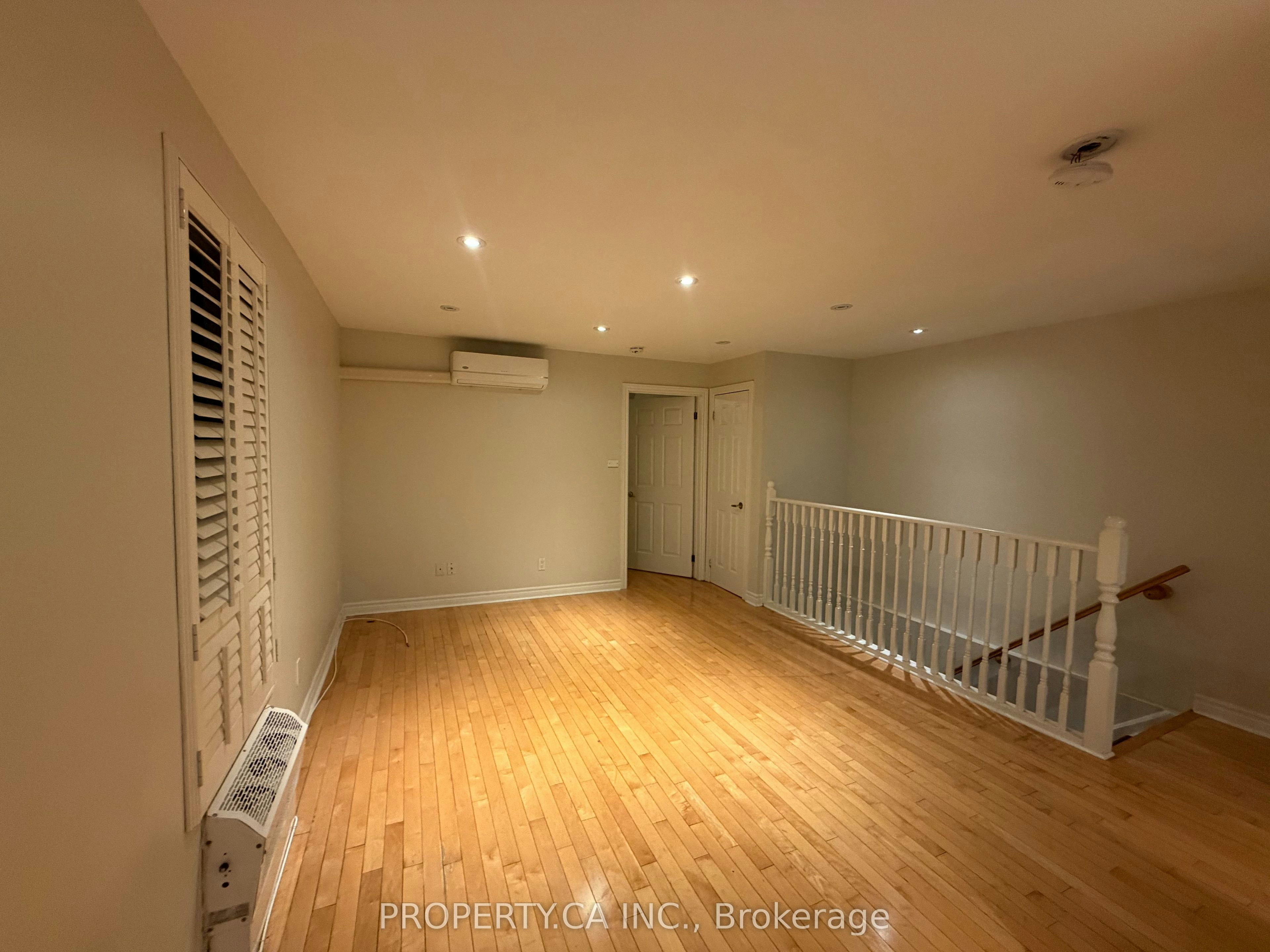 3-25 Dupont Street, Toronto, ON, M5R 1V3 - 2