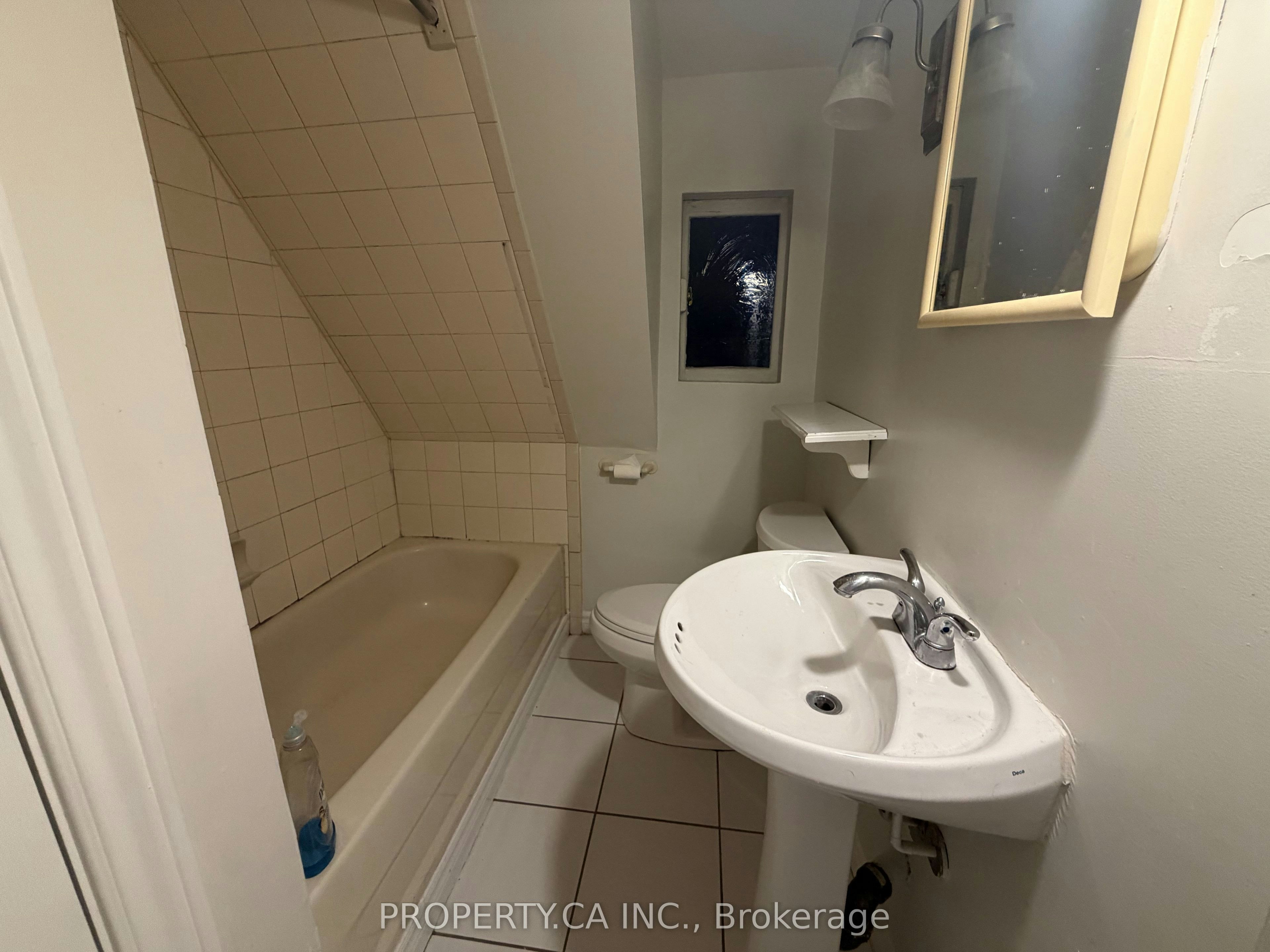 3-25 Dupont Street, Toronto, ON, M5R 1V3 - 11