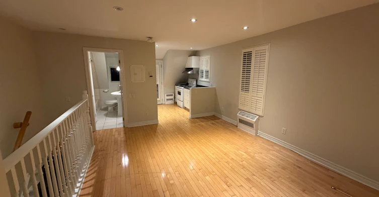 3-25 Dupont Street, Toronto, ON, M5R 1V3 - 3